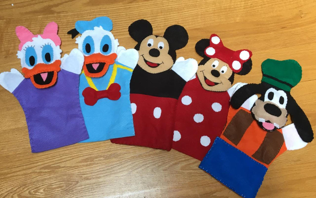 Fun Learning with Lea - Mickey Mouse & Friends Hand Puppet Set